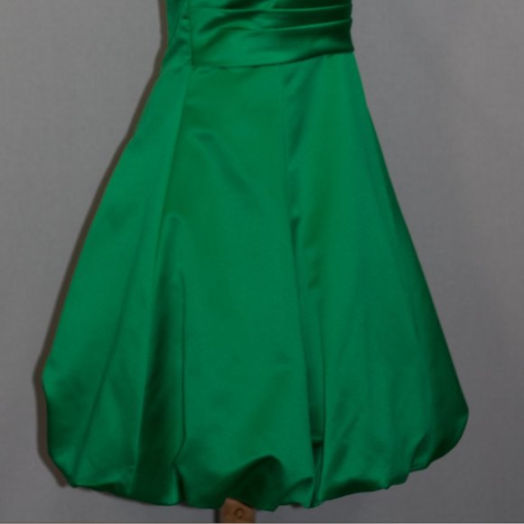 Da Vinci Green Pleated Gown - Picture 9 of 13
